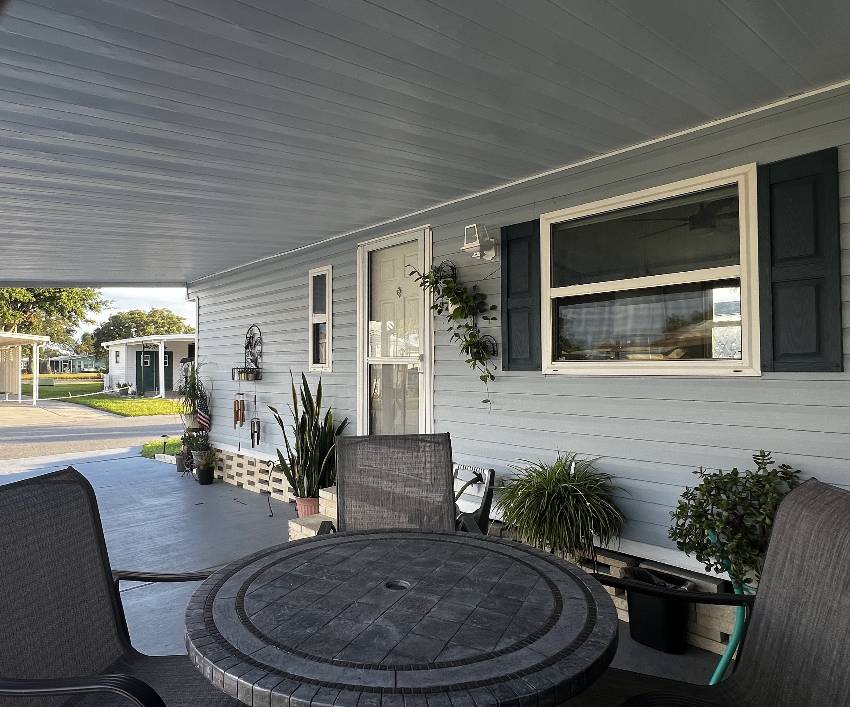 590 Century Drive a Winter Haven, FL Mobile or Manufactured Home for Sale